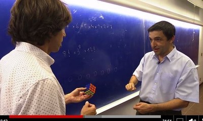 Enric Ventura explica el cub de Rubik a TV3